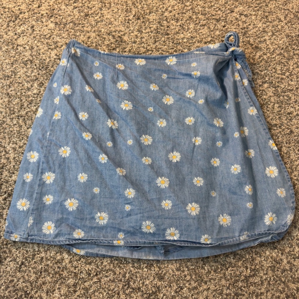 Christopher & Banks Blue Daisy Floral Chambray Skirt Elastic Waist Side Tie M